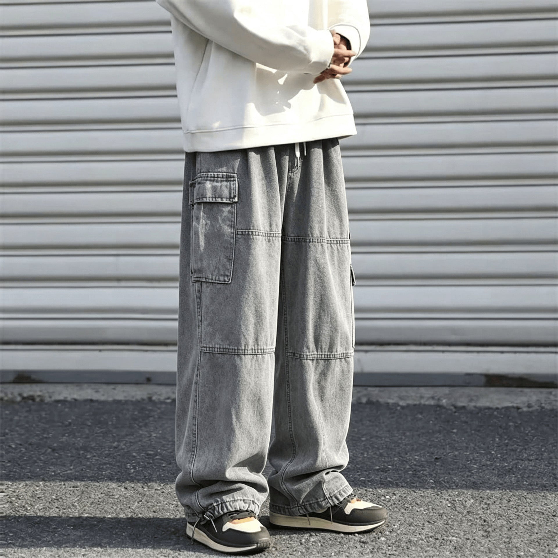 Colour-Block Multi-Pocket Denim Trousers