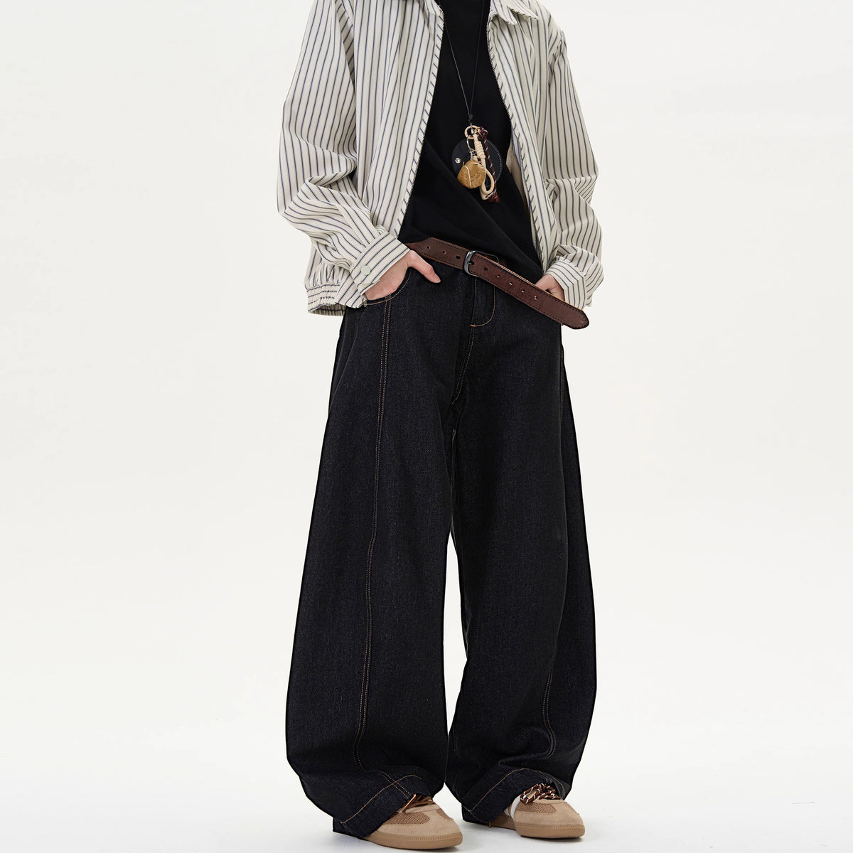 Black Wide-Leg Knife-Cut Jeans